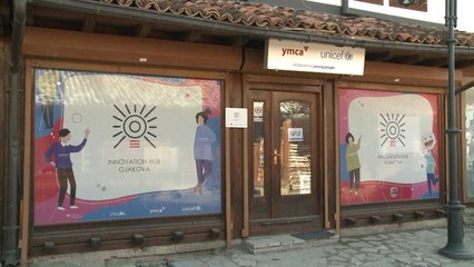 Në Gjakovë filloi punëtoria tre ditore Podium-Lajme