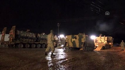 Suriye sınırında askeri hareketlilik sürüyor