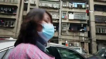 - Wuhan’da polis kapı kapı gezip ateş ölçüyor