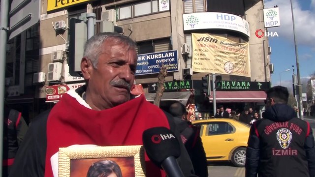 Diyarbakır'dan sonra evlat nöbetini İzmir'de sürdürüyor