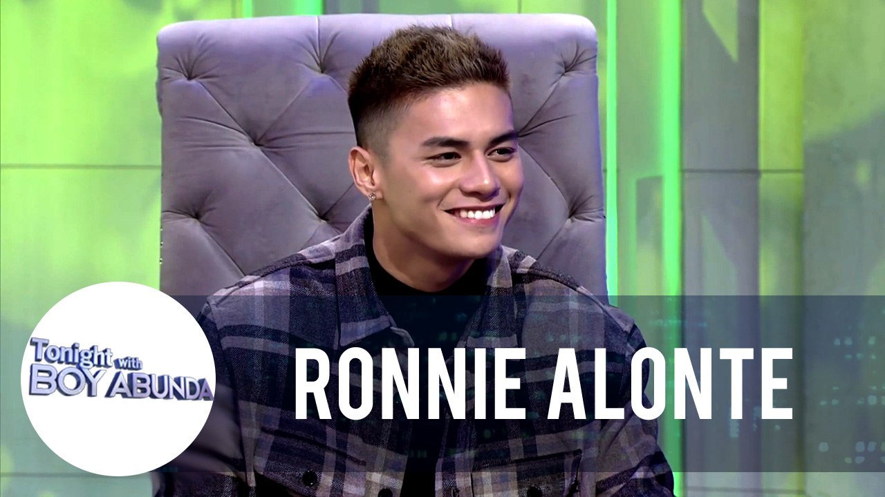 Ronnie talks about his and Loisa's kising scene in "James and Pat and Dave" | TWBA