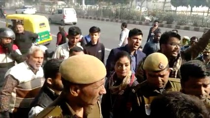 Alka Lamba loses her cool at fake voter outside polling booth