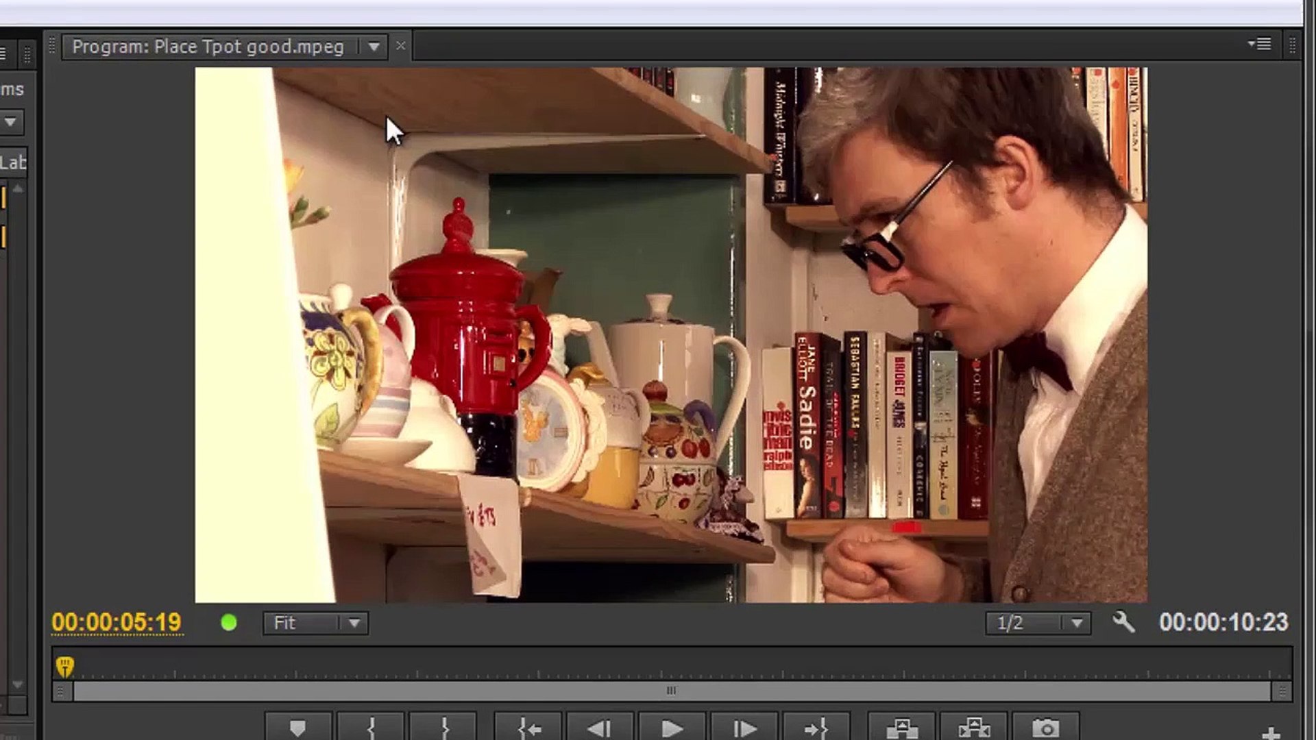 ⁣Premiere Pro CS6 56 Colour 10 Vignette 1 Circle
