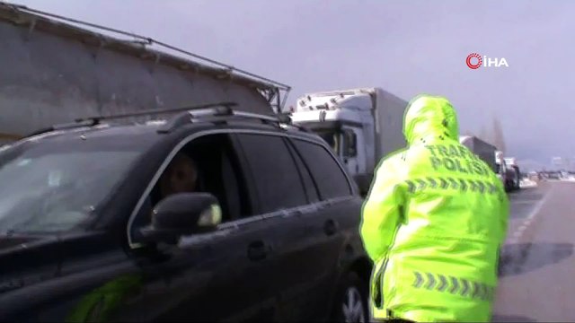 Konya-Antalya Karayolunda trafiğe tipi ve don engeli