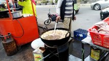 Very testy samosas |  very testy samosas in dha lahore Punjab pakistan | food street lahore