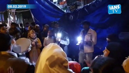 Protesters start to regroup at Jamia after voting ends