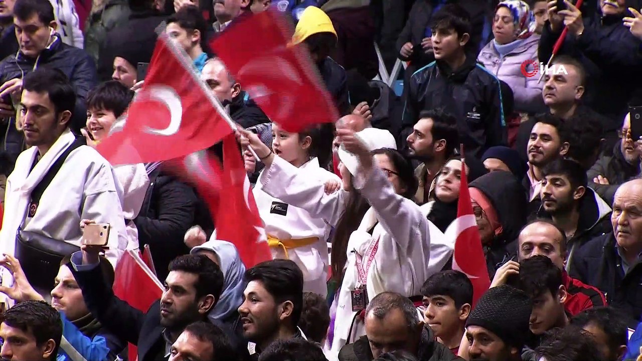 Cumhurbaşkanı Erdoğan: 'Sadece 2019 yılında yaklaşık 2.5 milyar liralık kredi veya burs ödemesi gerçekleştirdik'