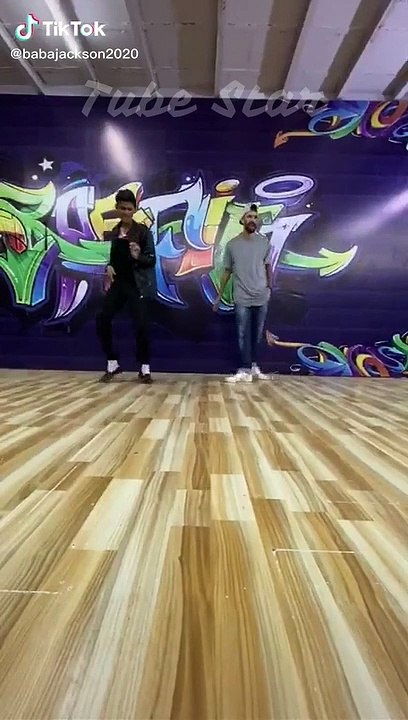 Baba Jackson vs Tiger Shroff | Baba Jackson Latest Dance Video | Baba Jackson YouTube Dancing Star