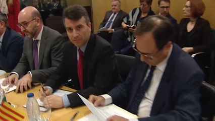 Barones socialistas muestran su disconformidad con el Gobierno de Sánchez por el pago pendiente del IVA