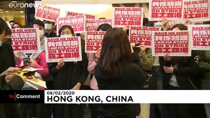 Hong Kong medical workers demand total closure of China border