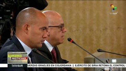 Lavrov sostiene encuentro con delegados de la Mesa de Diálogo de Vzla.