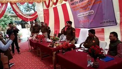 एसपी विक्रम सिंह पुरवा में ग्राम प्रधानों पत्रकार बंधुओं के साथ की गोष्ठी