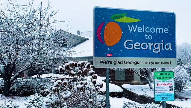 Snow spreads through the Peach State