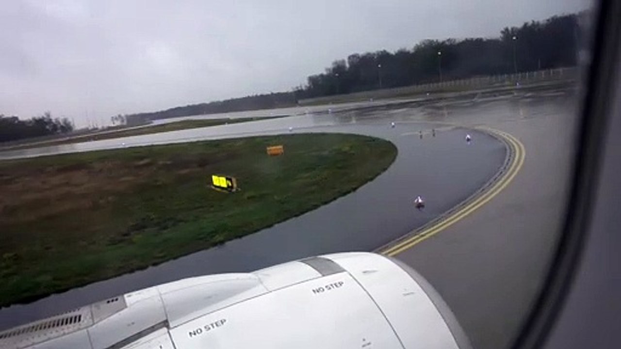 BDMV-86 Aruna & Hari Sharma landing Frankfurt from Arlanda by Lufthansa Flight LH809 in Rain Oct 08, 2019