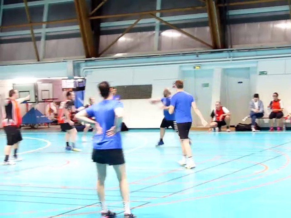 Loisirs contre Ambarés le 04/02/2020