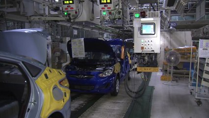 공장 휴업에 관광객 발길도 끊겨...실물경제 '타격' / YTN