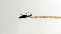 लखनऊ- डिफेंस एक्सपो में वायु सेना ने दिखाई अपनी हवाई ताकत
