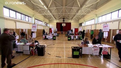 نتائج الانتخابات التشريعية الأيرلندية تبدو متقاربة للغاية