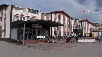 İdrar yapmaktan zorlanınca hastaneye gitti, mesanesinden 199 adet nohut büyüklüğünde taş çıktı