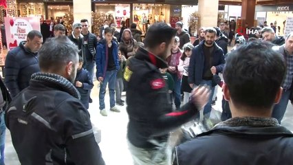 Şanlıurfa’da narkotik köpeği Kyra ilgi odağı oldu