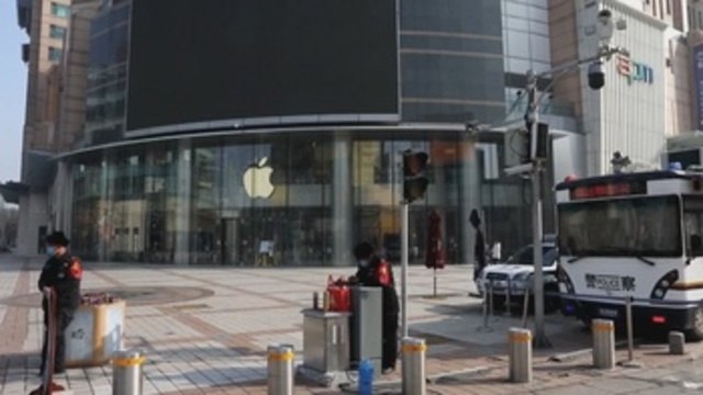 El número de muertos por coronavirus sube a 813 superando el SARS