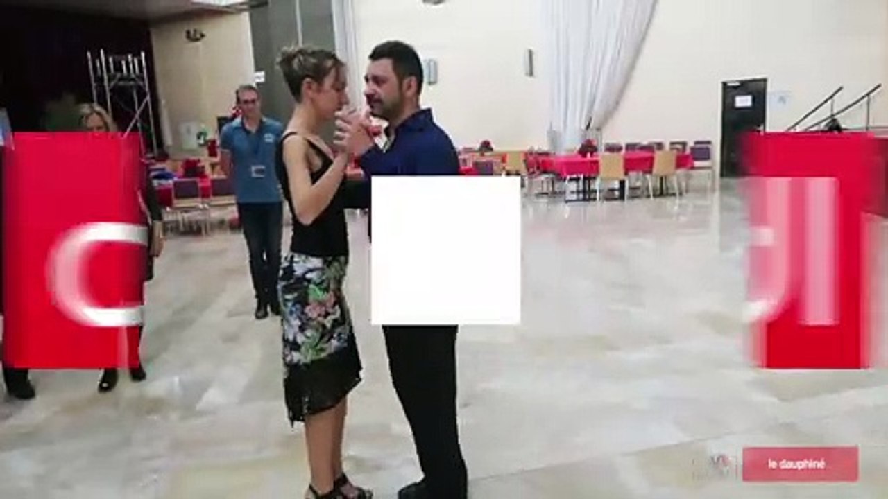 Gaillard : Au festival international de tango, il y a des pointures, et vous, piètres danseurs… On vous embarque !