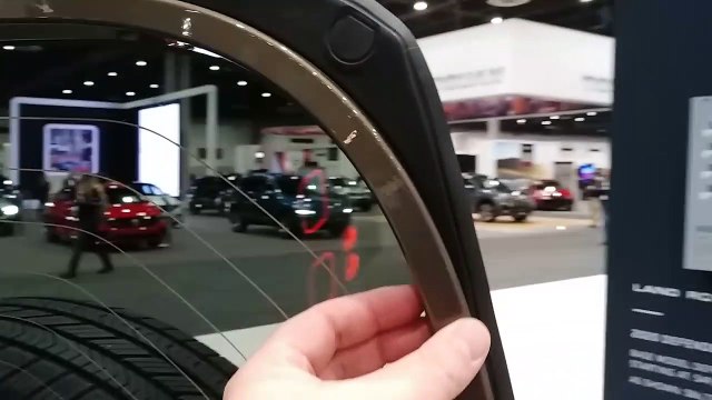 Land Rover Defender 110 walkaround at Houston Auto Show