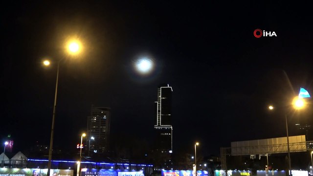 İstanbul’da süper ay görsel şölen oluşturdu
