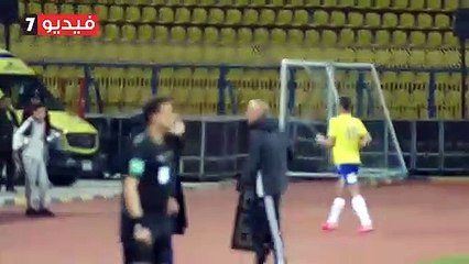 شاهد رد فعل عبدالرحمن مجدي عقب تغييره بلقاء الزمالك