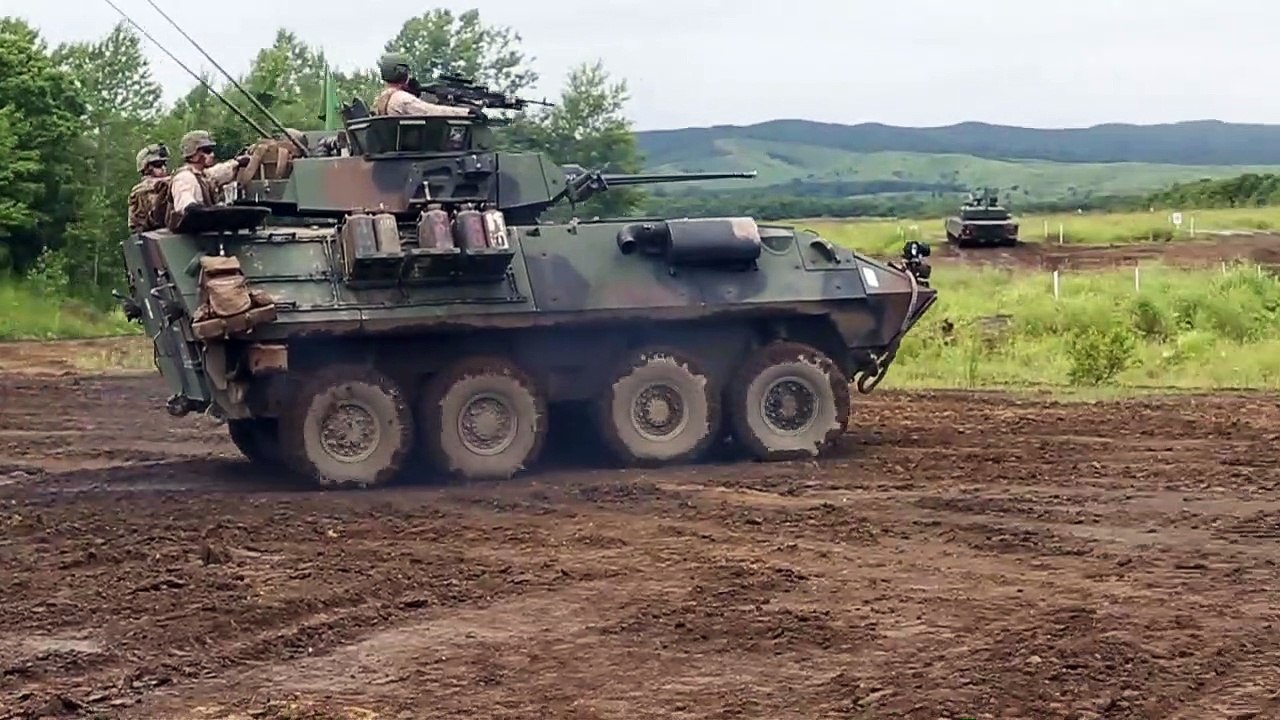 US  Marines and JGSDF Force Conduct Joint Light Light Armored Vehicle Assaults