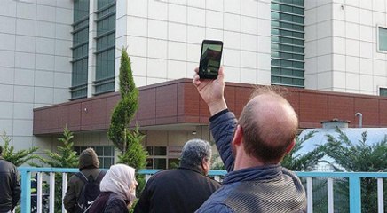 "Pes" dedirten görüntü