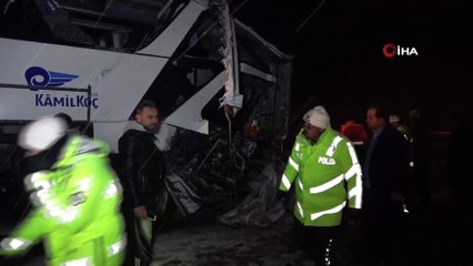 Samsun'da yolcu otobüsü kamyonla çarpıştı: 1 ölü, 1 yaralı