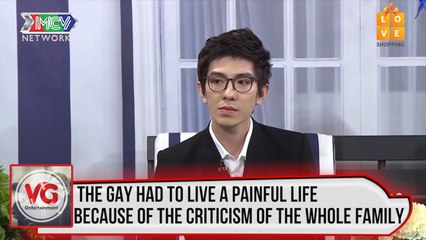 The gay had to live in a painful life because of the criticism of the whole family