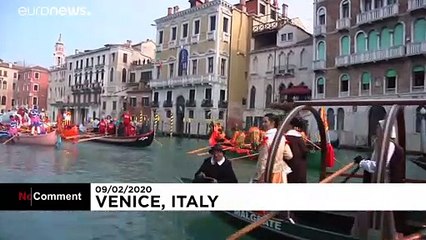 شاهد: "جرذ ضخم" يتصدر استعراضا مائيا في ثاني أيام كرنفال البندقية