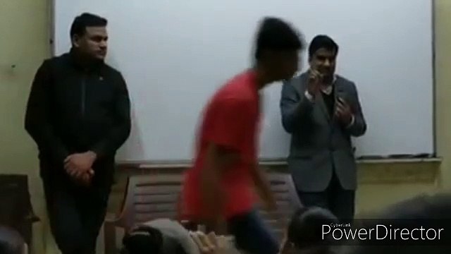 Resonance ke faculty milkar bnai new institute Relaible || R.K Verma sir addressing to the resonite