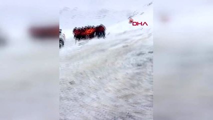 Van'daki arama kurtarma çalışmalarına teknik heyet karar verecek arşiv