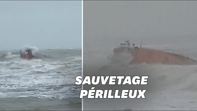 Tempête Ciara: les sauveteurs anglais ont secouru ce surfeur dans une mer déchaînée