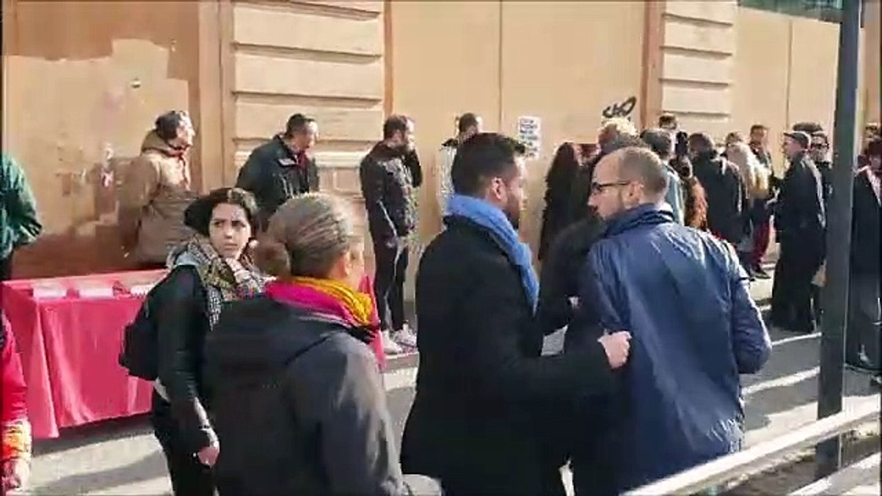 Toulouse: Le candidat Rassemblement national et son équipe agressés par des "antifas" alors qu'il faisait campagne - Des plaintes ont été déposées - VIDEO