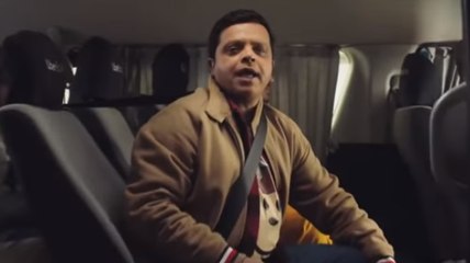 محمد هنيدي يجمع أجمل أفلامه في أقل من دقيقتين وظهور مفاجئ لأبطالهم!