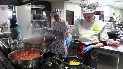 Hollandalı öğrenciler Türk mutfağını Kocaeli'de öğreniyor