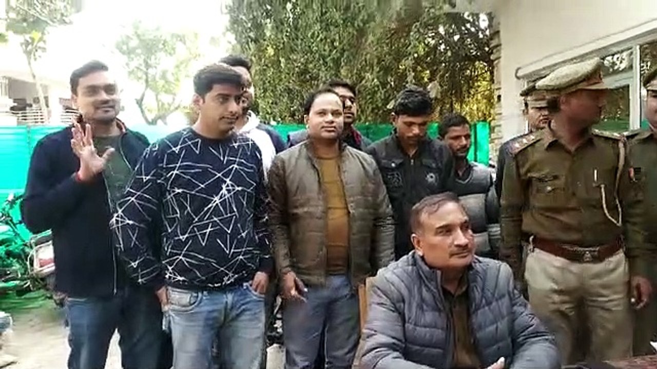 पुलिस ने लाखों रुपए का गांजा किया बरामद