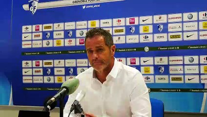 Après GF38 - Paris FC - Philippe Hinschberger : "Je ne comprend pas"