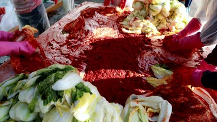 올해 김장, 늦게 담가야 제맛...서울 12월 3일 / YTN