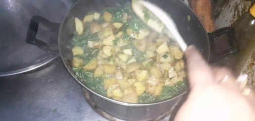 Jatpat bannye Methi  aloo  ki sabzi