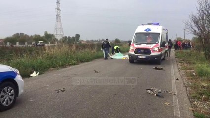 Makina përplas motorin, 1 i vdekur