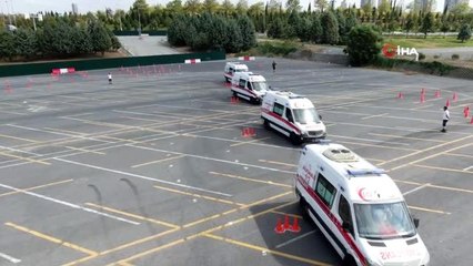 İstanbul'un ambulans sürücülerinin zorlu eğitimi