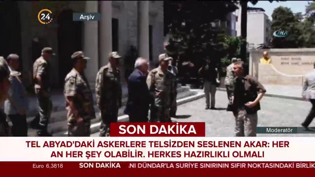 Akar ve komutanlar Suriye sınırında