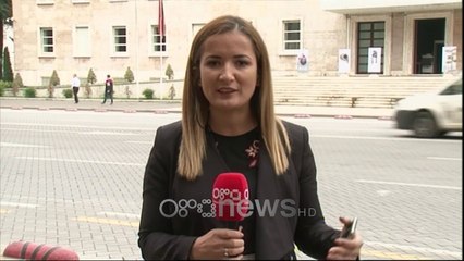 Ora News - Dje takoi Micotakis, Rama ndryshon grupin negociator për detin