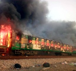 Pakistan'daki tren faciasında ölü sayısı 73'e yükseldi