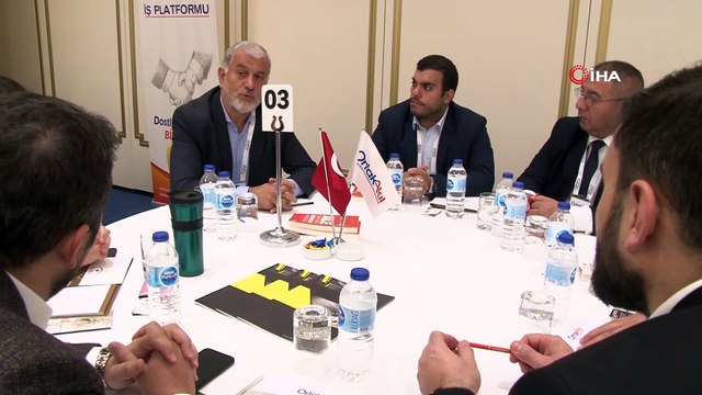 Türkiye'nin önde gelen iş adamları, tecrübelerini gençlerle paylaştı